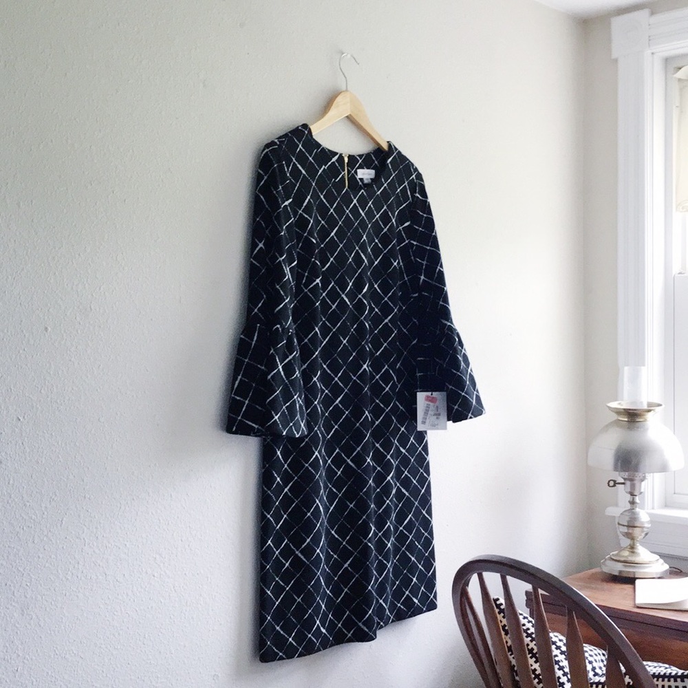 Calvin Klein - Bell Sleeve Mini Dress Window Pane